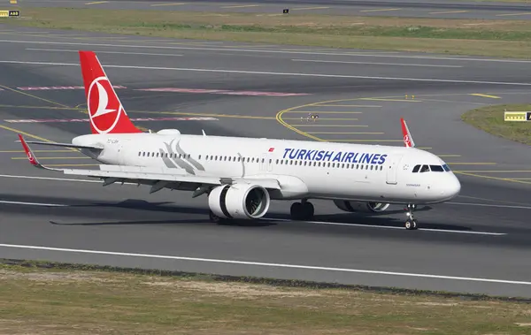 Istanbul Turkiye Сентябрь 2022 Turkish Airlines Airbus A321 271Nx 8919 — стоковое фото
