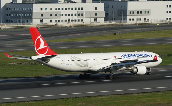 Istanbul Turquie Octobre 2022 Atterrissage Airbus A330 302 1499 Turkish — Photo
