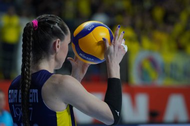 ISTANBUL, TURKIYE - 11 Mart 2023: Fenerbahçe Opet 'te Eda Erdem Dundar, Burhan Felek Spor Salonu' nda Galatasaray HDI Sigorta Türk Sultanlar Ligi karşılaşmasına karşı