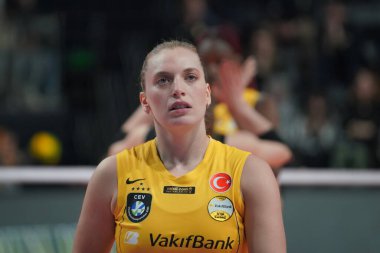 ISTANBUL, TURKIYE - 15 Mart 2023: Vakıfbank 'ta Cansu Özbay, Vakıfbank' ta Vero Volley Milano CEV Şampiyonlar Ligi Voleybolu Şampiyonlar Ligi Volesi karşılaşması