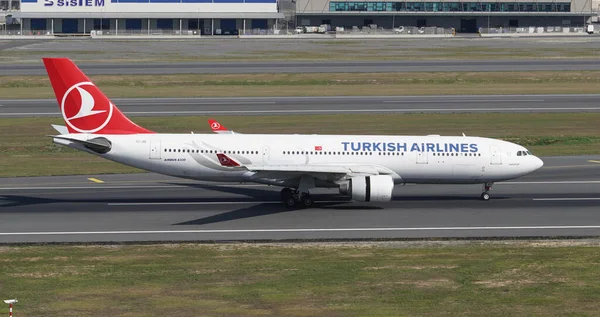 Istanbul Turkiye Σεπτεμβριου 2022 Turkish Airlines Airbus A330 223 869 — Φωτογραφία Αρχείου