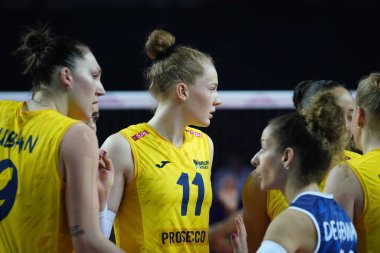 ANTALYA, TURKIYE - 17 Aralık 2022: Imoco Volley Conegliano 'da Isabelle Haak, Antalya Spor Salonu Dünya Voleybol Şampiyonası' nda Gerdau Minas 5.