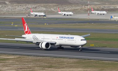 ISTANBUL, TURKIYE - SEPTEMBER 17, 2022: Turkish Airlines Boeing 777-36NER (41819) landing to Istanbul International Airport