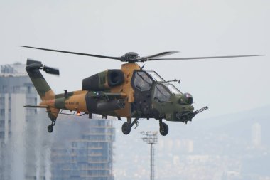 İSTANBUL, TURKIYE - 29 Nisan 2023: Türk Ordusu TAI-129A ATAK İstanbul Teknofest sırasında İstanbul Atatürk Havalimanı 'nda sergilendi