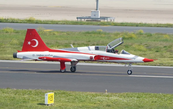 Stock image ISTANBUL, TURKIYE - APRIL 29, 2023: Turkish Stars, Turkish Air Force aerobatic demonstration team display in Istanbul Ataturk Airport during Teknofest Istanbul