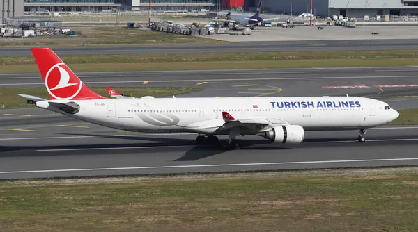 Istanbul Turquie Septembre 2022 Atterrissage Airbus A330 303 1704 Turkish — Photo
