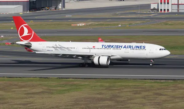 Istanbul Turquie Septembre 2022 Atterrissage Airbus A330 223 977 Turkish — Photo