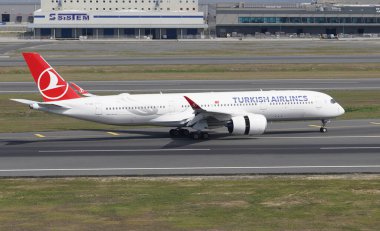 ISTANBUL, TURKIYE - SEPTEMBER 17, 2022: Turkish Airlines Airbus A350-941 (565) landing to Istanbul International Airport