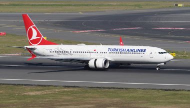 ISTANBUL, TURKIYE - SEPTEMBER 17, 2022: Turkish Airlines Boeing 737-9MAX (60065) landing to Istanbul International Airport