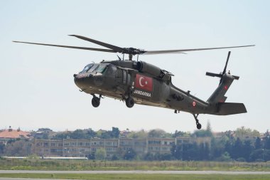 ISTANBUL, TURKIYE - MAYIS 01, 2023: Türk Jandarma Gücü Sikorsky S-70 Teknofest İstanbul 'da İstanbul Atatürk Havalimanı' nda sergilendi