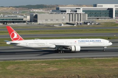 ISTANBUL, TURKIYE - OCTOBER 01, 2022: Turkish Airlines Boeing 777-3F2ER (44116) landing to Istanbul International Airport