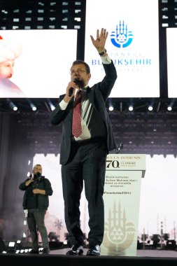 İSTANBUL, TÜRKİYE - 29 Mayıs 2023: İstanbul Belediye Başkanı Ekrem İmamoğlu, İstanbulların fetihlerinin yıldönümü kutlamalarında