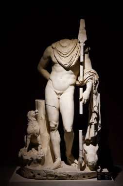 Antalya Arkeoloji Müzesi 'nde Meleagros Heykeli, Antalya Şehri, Türkiye