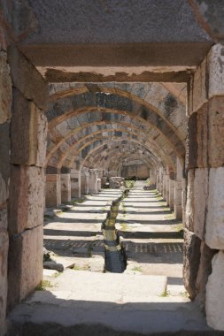İzmir 'in İzmir kentinde İzmir' li Agora