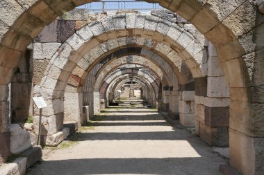 İzmir 'in İzmir kentinde İzmir' li Agora