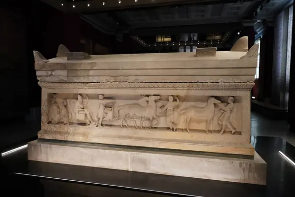 土耳其伊斯坦布尔 2023年7月13日 伊斯坦布尔考古博物馆中的石棺 — 图库照片