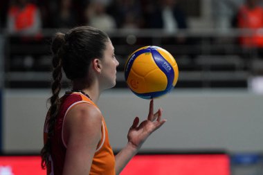 ISTANBUL, TURKIYE - 28 Ekim 2023: Galatasaray Daikin 'de İlkin Aydın, Burhan Felek Spor Salonu' nda PTT Türkiye Sultanlar Ligi maçına karşı