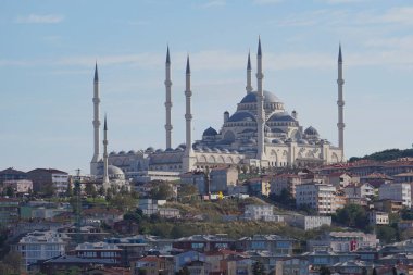 Camlica Tepesi 'ndeki Camlica Camii, İstanbul, Türkiye