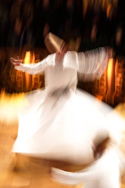 KONYA, TURKIYE - 17 Aralık 2023: Seb-i Arus, Konya 'da Düğün Günü Seb-i Arus sırasında Dervişler