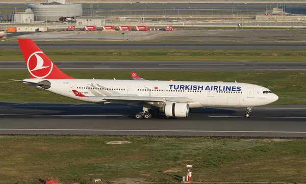 stock image ISTANBUL, TURKIYE - NOVEMBER 05, 2022: Turkish Airlines Airbus A330-223 (949) landing to Istanbul International Airport