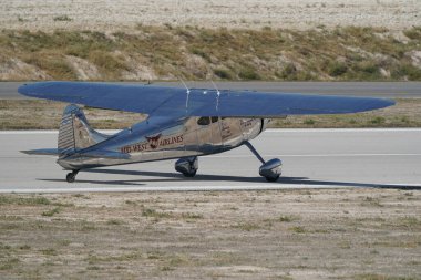 ESKISEHIR, TURKIYE - 16 Eylül 2023: M.S.O Hava ve Uzay Müzesi Cessna 195A (7594) Sivrihisar SHG Hava Gösterisi