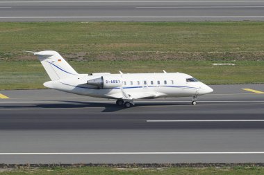 ISTANBUL, TURKIYE - NOVEMBER 05, 2022: ImperialJet Bombardier Challenger 605 (5863) landing to Istanbul International Airport
