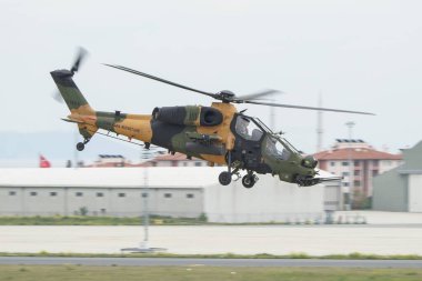 İSTANBUL, TURKIYE - 29 Nisan 2023: Türk Ordusu TAI-129A ATAK İstanbul Teknofest sırasında İstanbul Atatürk Havalimanı 'nda sergilendi