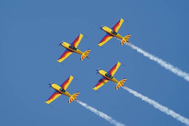 ESKISEHIR, TURKIYE - 17 Eylül 2023: Romen Şahin Aerobik Takımı Sivrihisar SHG Hava Gösterisinde sergilendi