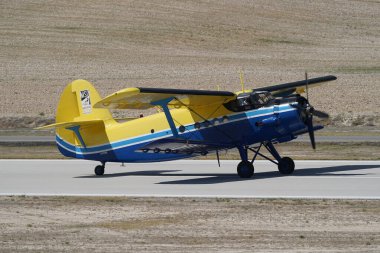 ESKISEHIR, TURKIYE - 17 Eylül 2023: M.S.O Hava ve Uzay Müzesi Antonov An-2T (17805) Sivrihisar SHG Hava Gösterisi 'nde sergilendi
