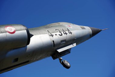 ISTANBUL, TURKIYE - HAZİRAN 01, 2024: Türk Hava Kuvvetleri F-104G Yıldız Savaşçısı (6043) İstanbul Havacılık Müzesi 'nde sergilendi