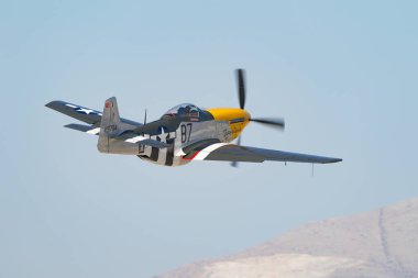 ESKISEHIR, TURKIYE - 17 EPTEMBER 2023: M.S.O Hava ve Uzay Müzesi Kuzey Amerika P-51D Mustang (122-39608) Sivrihisar SHG Airshow 'da sergilendi