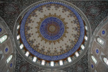 EDIRNE, TURKIE - Nisan 07, 2024: II. Edirne City 'deki Bayezid Camii. Cami 1484 ve 1488 yılları arasında inşa edildi.