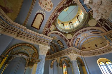 BALIKESIR, TURKIYE - 20 Haziran 2024: Ayvalik 'teki Cunda Taksiyarhis Kilisesi