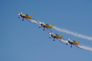 ESKISEHIR, TURKIYE - 17 Eylül 2023: Romen Şahin Aerobik Takımı Sivrihisar SHG Hava Gösterisinde sergilendi