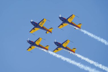 ESKISEHIR, TURKIYE - 17 Eylül 2023: Romen Şahin Aerobik Takımı Sivrihisar SHG Hava Gösterisinde sergilendi