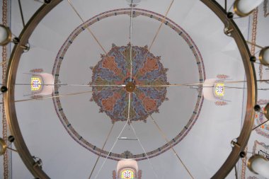 BURSA, TURKIYE - HAZİRAN 01, 2023: Bursa 'daki Yıldırım Beyazit Camii