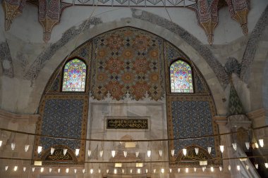 EDIRNE, TURKIYE - 07 Nisan 2024: Edirne City 'deki Uc Serefeli Camii. Cami 1438 ve 1447 yılları arasında inşa edildi.