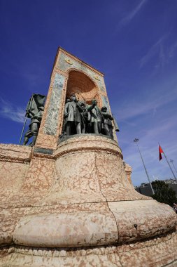 Taksim Meydanı 'ndaki Cumhuriyet Anıtı, İstanbul Şehri, Türkiye