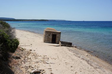 Gelibolu 'daki eski sığınak, Çanakkale Şehri, Türkiye