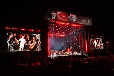 İSTANBUL, TÜRKİYE - 30 Ağustos 2024 İstanbul 'da Türk Zafer Günü Kutlaması