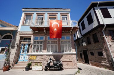 Ayvalik Kasabası 'ndaki eski bina, Balikesir Şehri, Türkiye