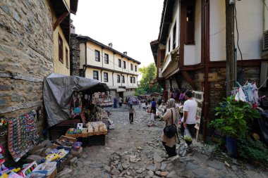 BURSA, TURKIYE - 21 Temmuz 2024: Cumalikizik Köyünün eski sokakları