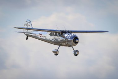 ESKISEHIR, TURKIYE - 22 Eylül 2024: Sivrihisar SHG Hava Gösterisinde Er Cessna 195A (7594)