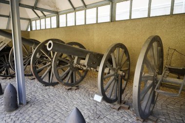 İSTANBUL, TÜRKİYE - Ağustos 04, 2024: İstanbul Askeri Müzesinde Bombardıman