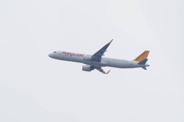 ISTANBUL, TURKIYE - SEPTEMBER 07, 2024: Pegasus Airlines Airbus A321-251NX (11980) take-off from Istanbul Sabiha Gokcen Airport clipart