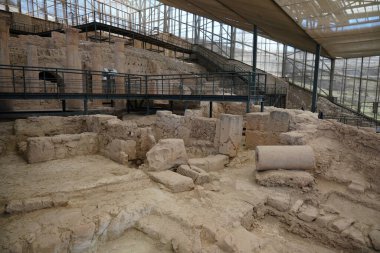 GAZIANTEP, TÜRKİYE - ŞUBAT 01, 2025: Zeugma Antik Şehir Harabeleri