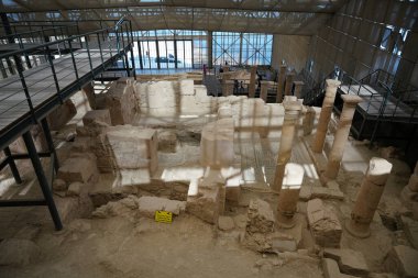 GAZIANTEP, TÜRKİYE - ŞUBAT 01, 2025: Zeugma Antik Şehir Harabeleri