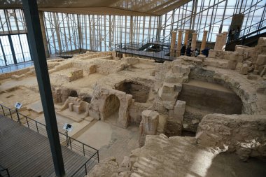 GAZIANTEP, TÜRKİYE - ŞUBAT 01, 2025: Zeugma Antik Şehir Harabeleri