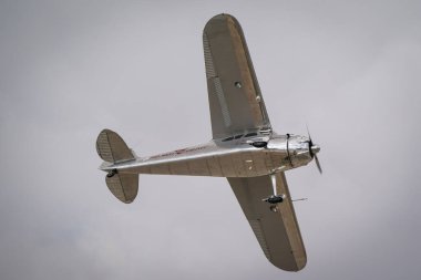 ESKISEHIR, TURKIYE - 21 Eylül 2024: Sivrihisar SHG Hava Gösterisinde Er Cessna 195A (7594)