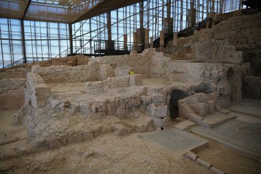 GAZIANTEP, TÜRKİYE - ŞUBAT 01, 2025: Zeugma Antik Şehir Harabeleri